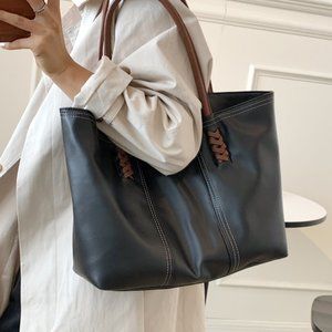 women shoulder bag,black